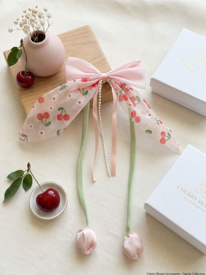 Lale ve Fiyonk Figürlü Kiraz Desenli 10 cm Pens Toka
